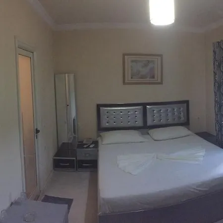 Hotel 7777 Szálloda 3*