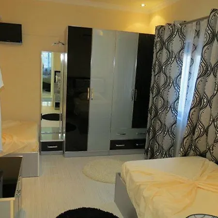 Szálloda Hotel 7777 Tirana