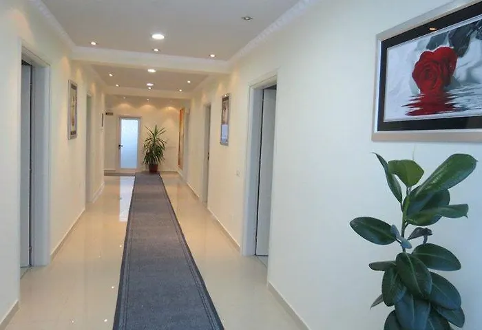 Hotel 7777 Szálloda