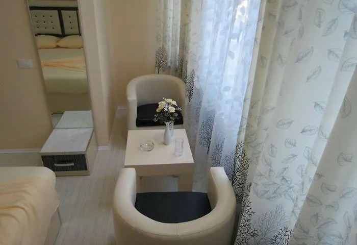 Szálloda Hotel 7777