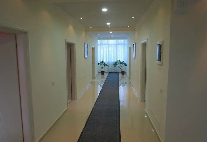 Hotel 7777 3* Tirana